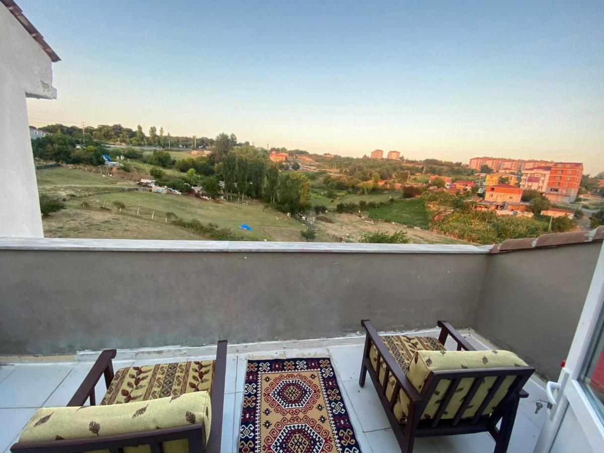 Cozy House Near The Airport Apartment Arnavutkoy Exterior foto