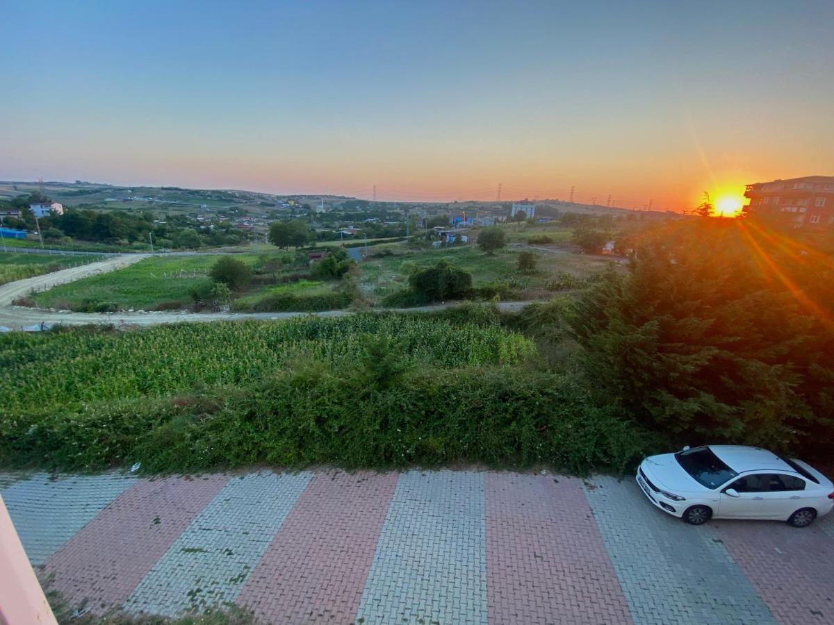 Cozy House Near The Airport Apartment Arnavutkoy Exterior foto